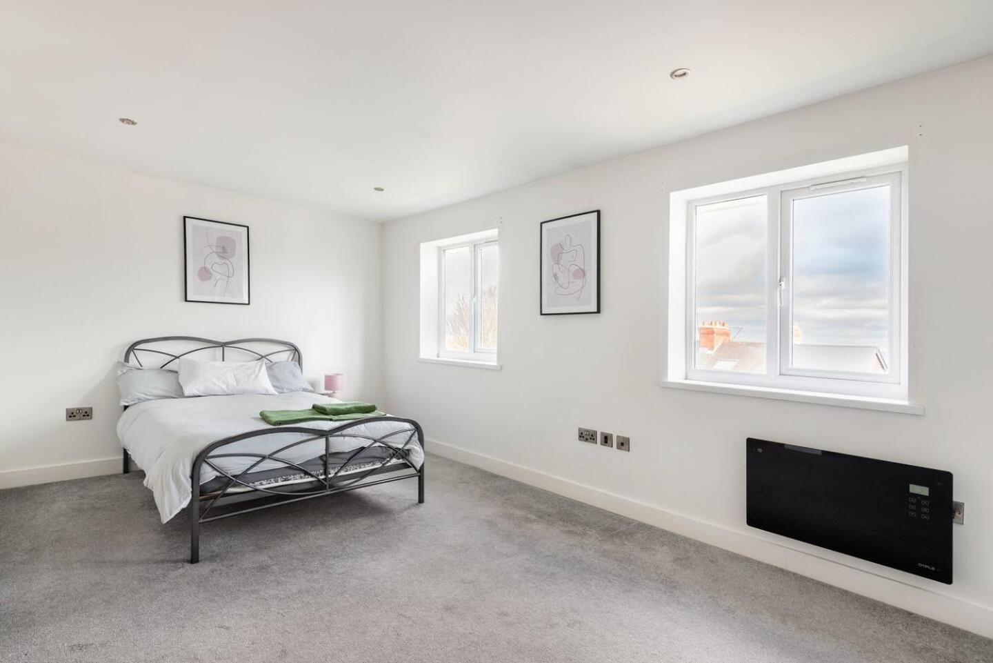 Luxurious 3-Bed Penthouse In Sheffield Apartman Handsworth Kültér fotó